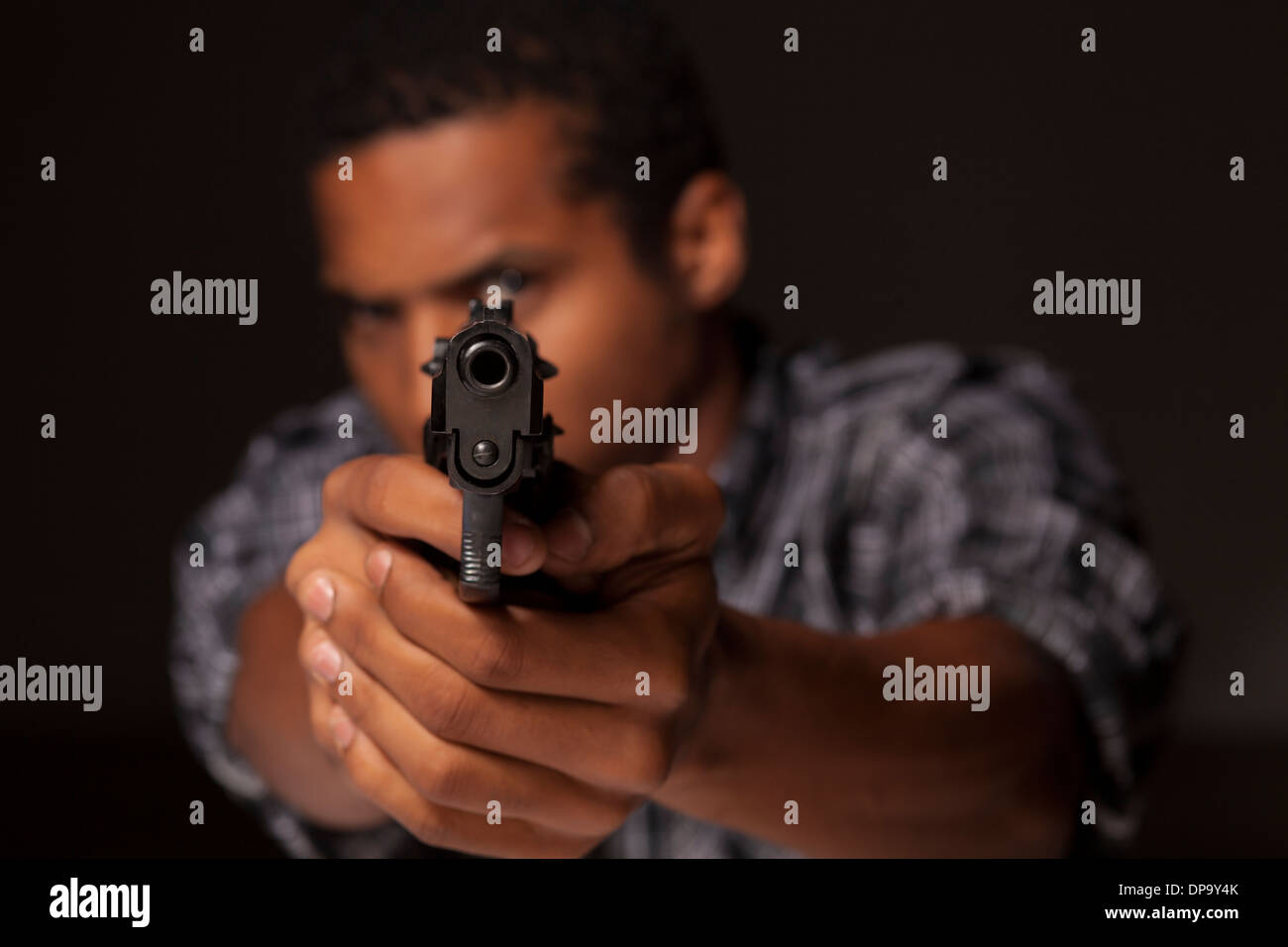 Gangster gun hi-res stock photography and images - Alamy