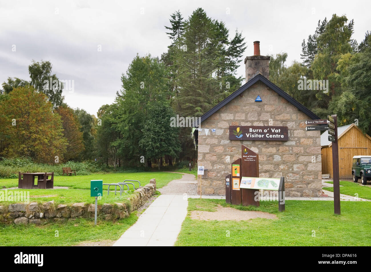 The visitor centre at Burn o' Vat, near Dinnet, Deeside, Aberdeenshire, Scotland. Stock Photo