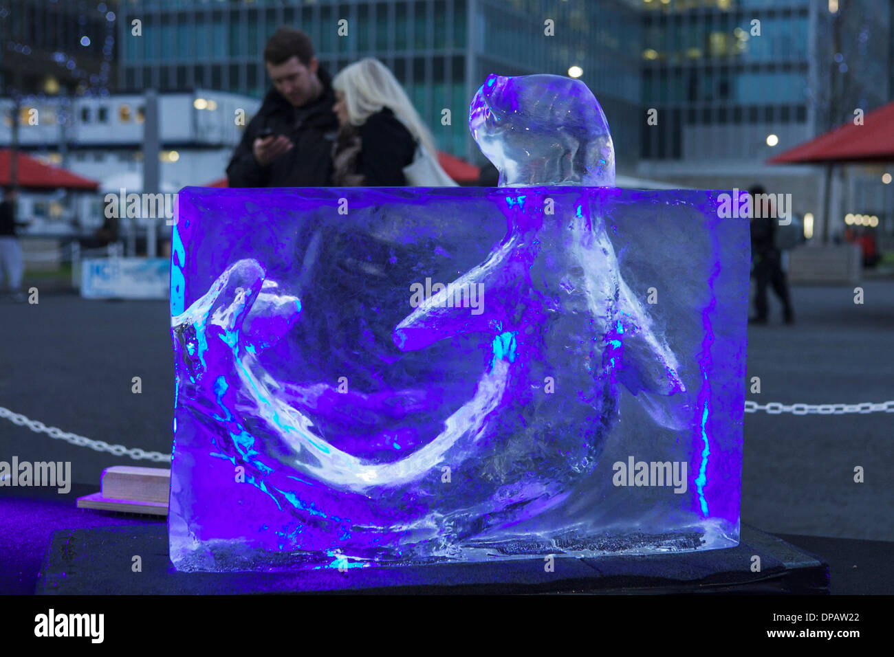 Ice sculpting festival uk hi-res stock photography and images - Alamy