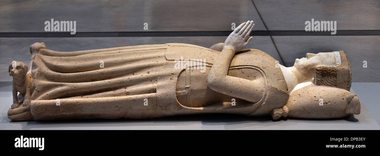 Fragment of a tomb of an unknown lady  the deceased lying down (recumbent) Ile-de France French 1380 stone, alabaster Stock Photo
