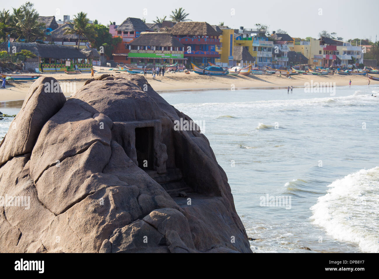 Cave temple on the beach, Mahabalipuram or Mamallapuram, Tamil Nadu, India Stock Photo