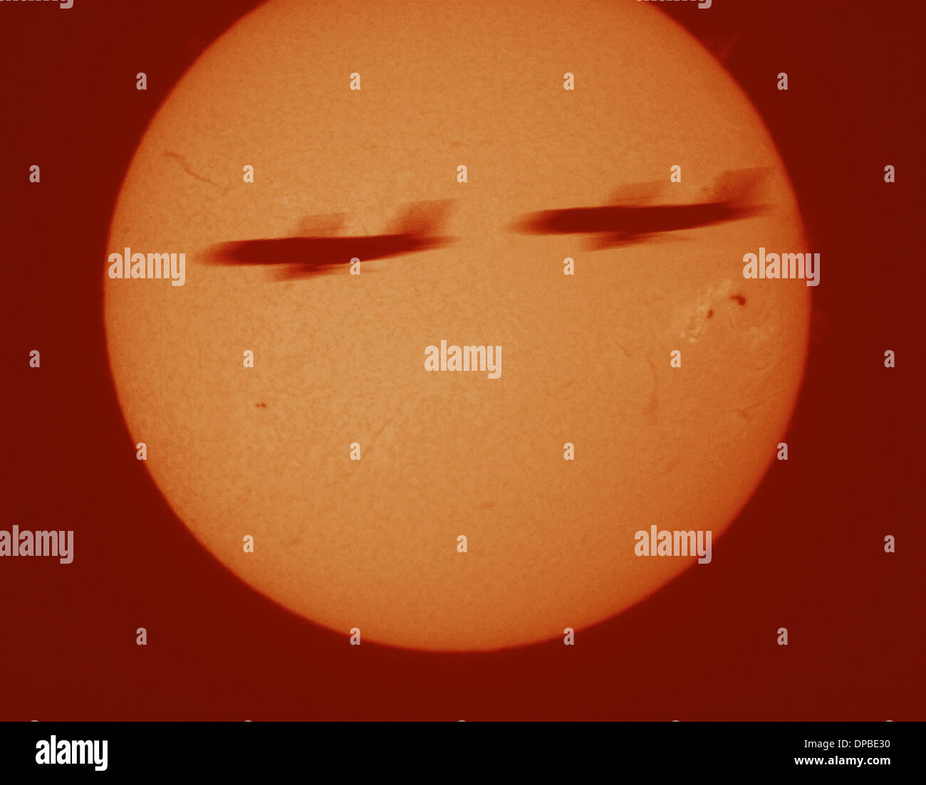 Telescope view of sunspots hires stock photography and images Alamy