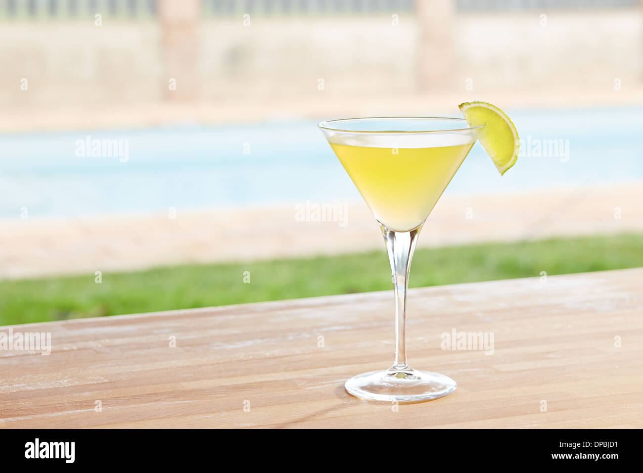 Classic daiquiri cocktail on poolside bar Stock Photo Alamy
