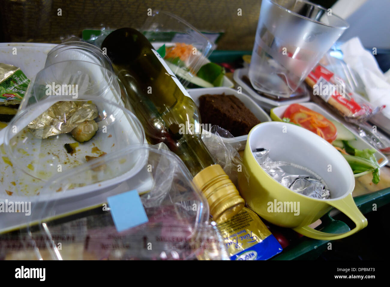 Leftover food plane hires stock photography and images Alamy