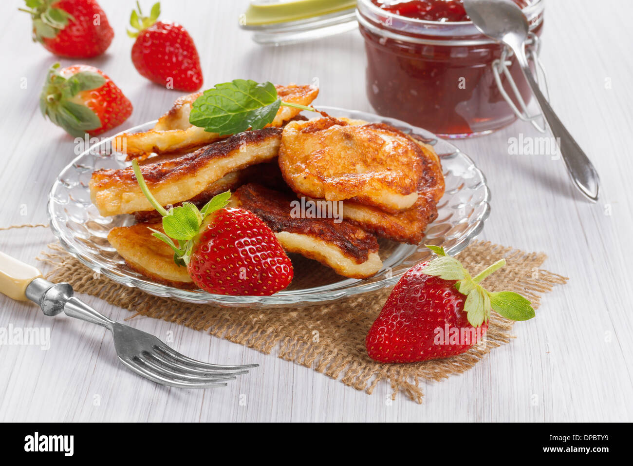 Hot pancakes strawberry jam hi-res stock photography and images - Alamy