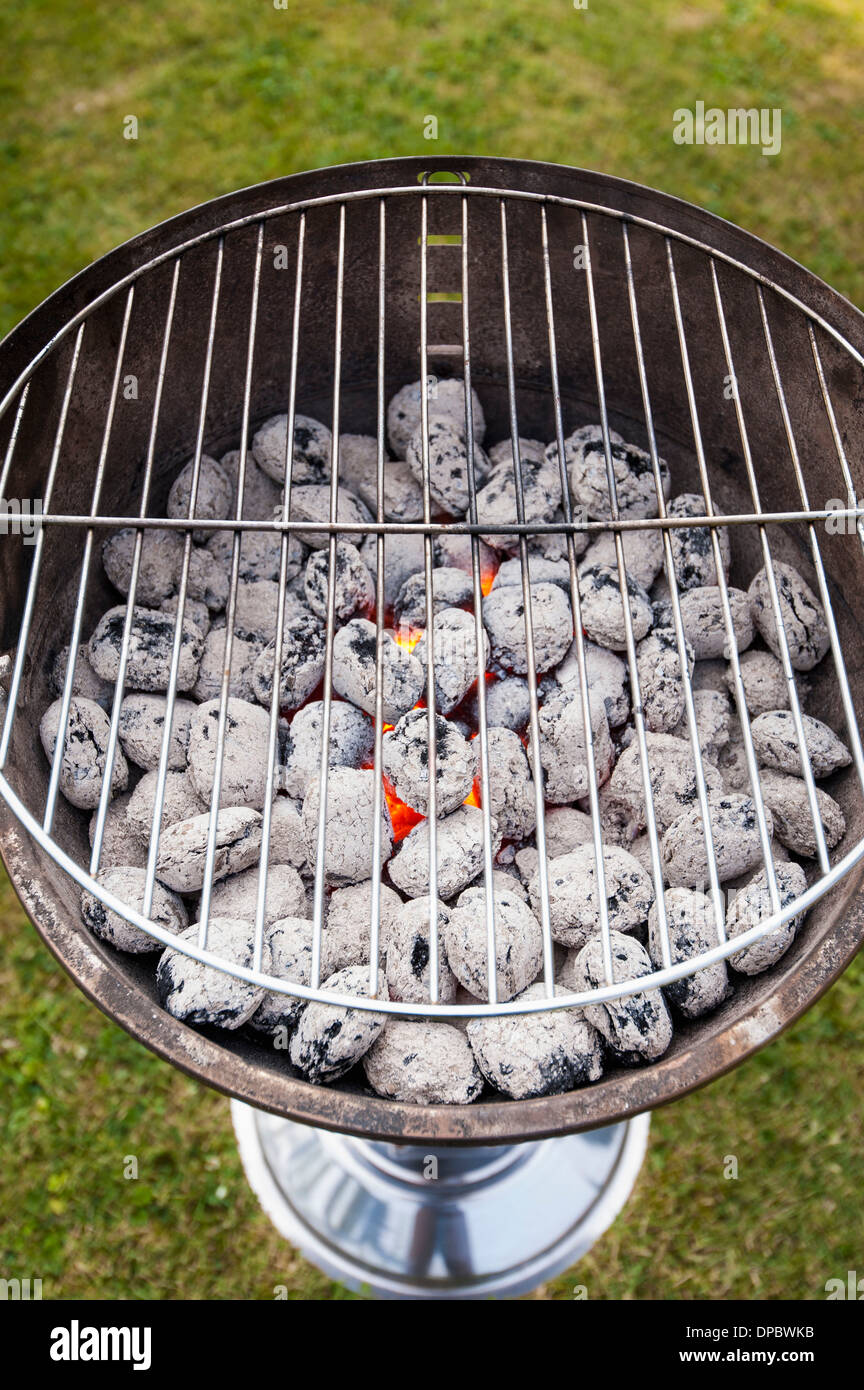 Charcoal grill, closeup Stock Photo Alamy
