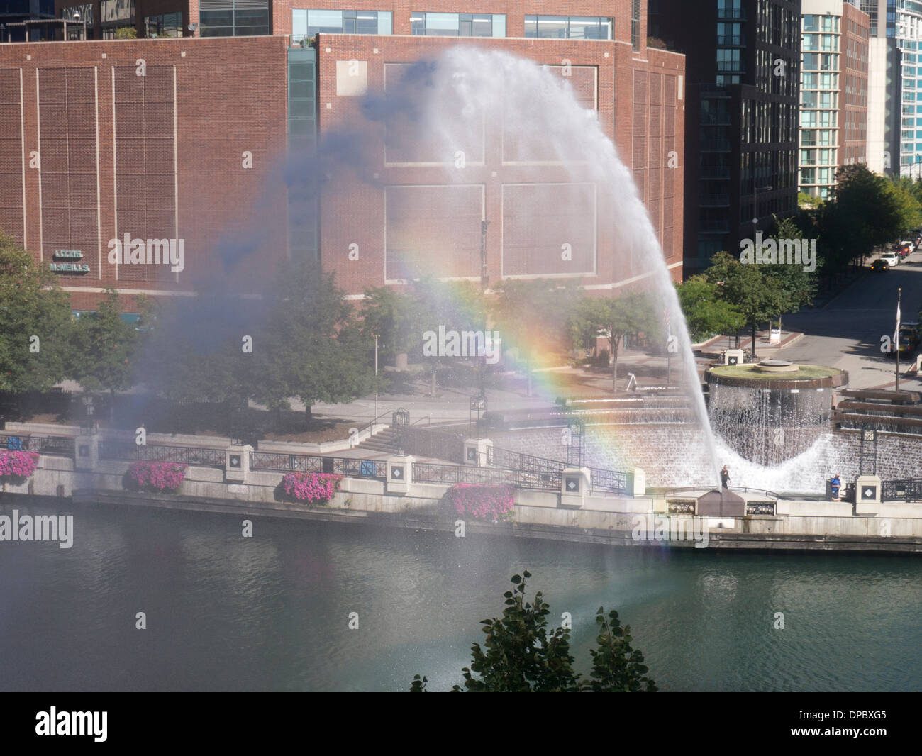 A rainbow in the Esplanade Fountain, Chicago Stock Photo Alamy