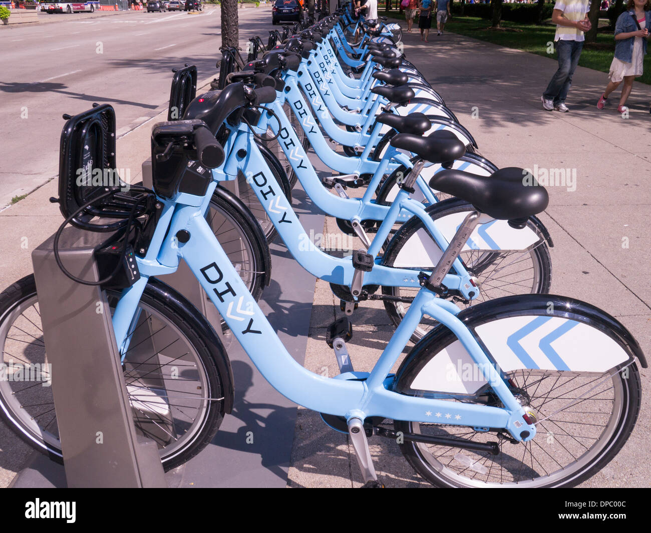 Chicago's bike sharing system, Divvy bikes Stock Photo Alamy