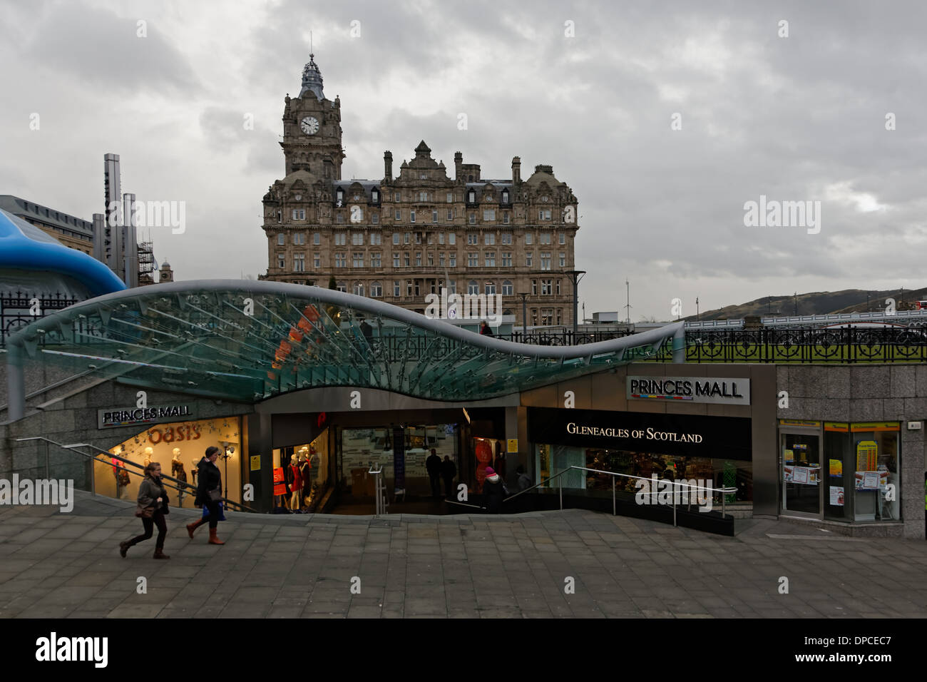 Entrance to Princes Mall with Balmoral Hotel in background Stock Photo