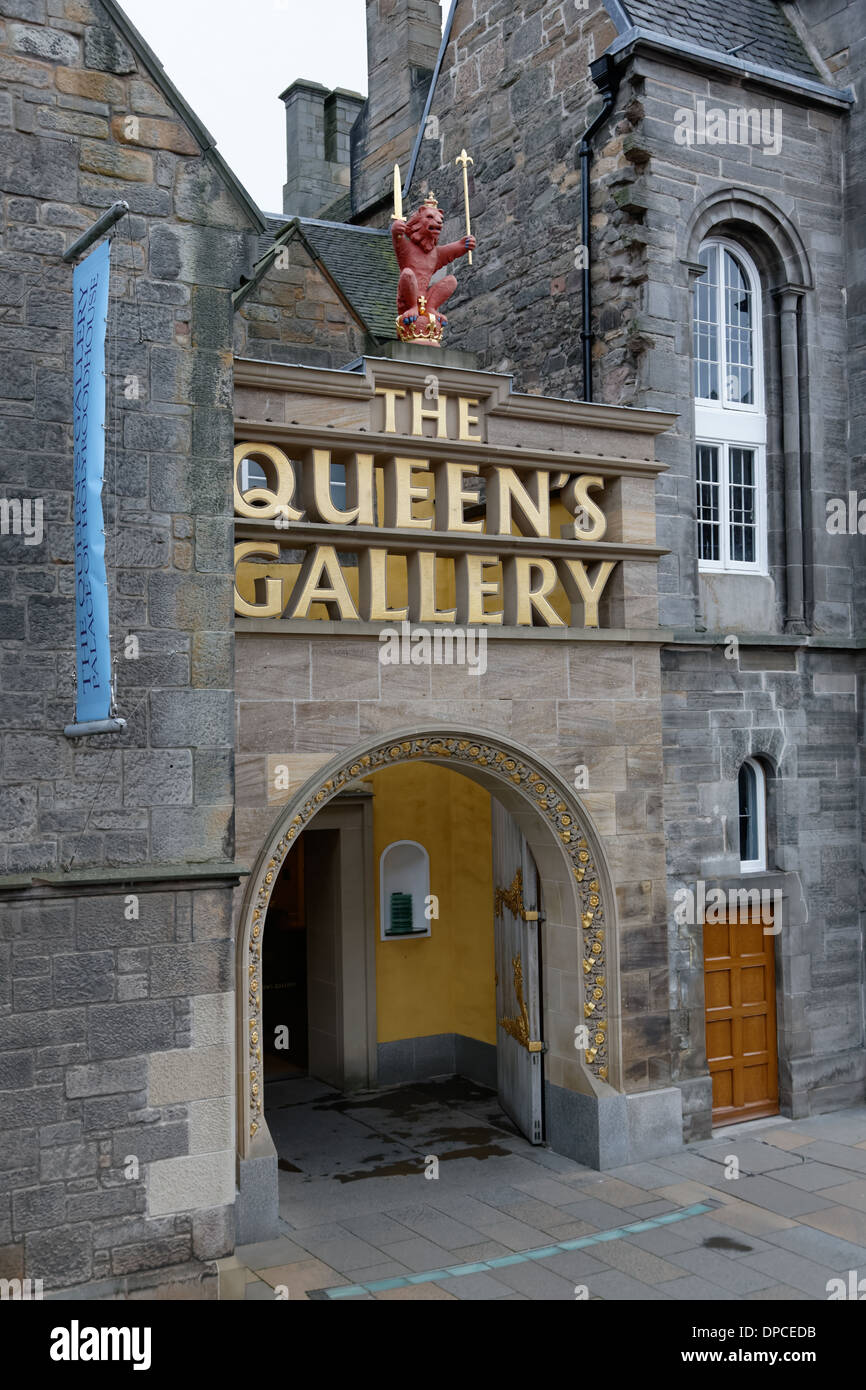 Queen's Gallery Palace entrance Holyroodhouse Edinburgh showing the Honours of Crown, Sceptre , Sword of State & Scots Red Lion Stock Photo