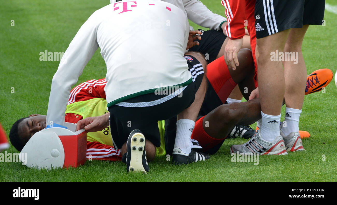 Doha, Qatar. 12th Jan, 2014. Bayer Munich's David Alaba lies on the ...