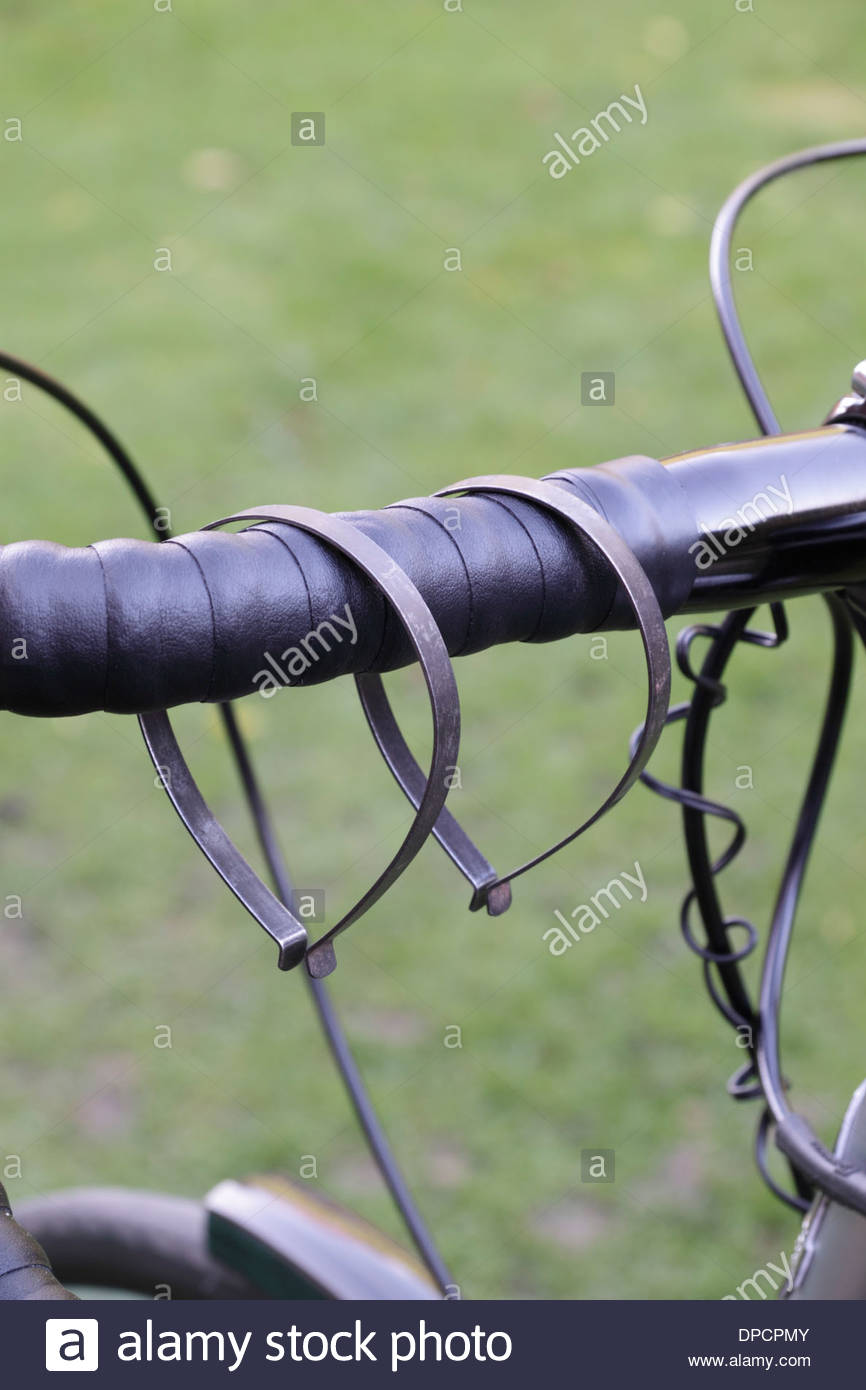 bicycle trouser clips