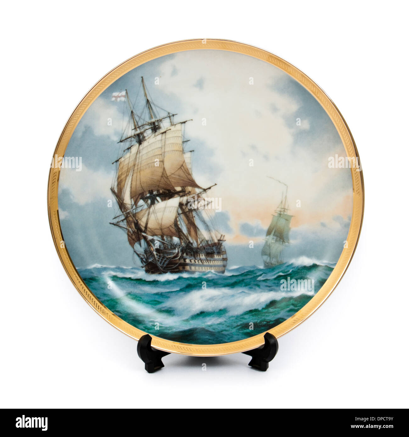 HMS Victory, Lord Nelson's famous flagship in the Battle of Trafalgar. Porcelain plate by Franklin Mint (1986). Stock Photo