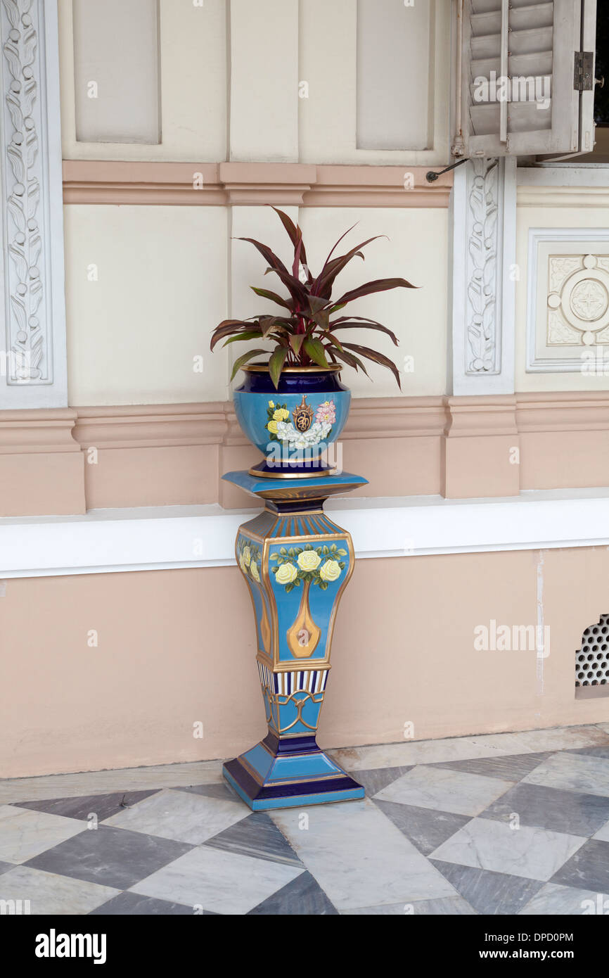 Ornate Plant Pot Abhisek Dusit Throne Hall Bangkok Stock Photo