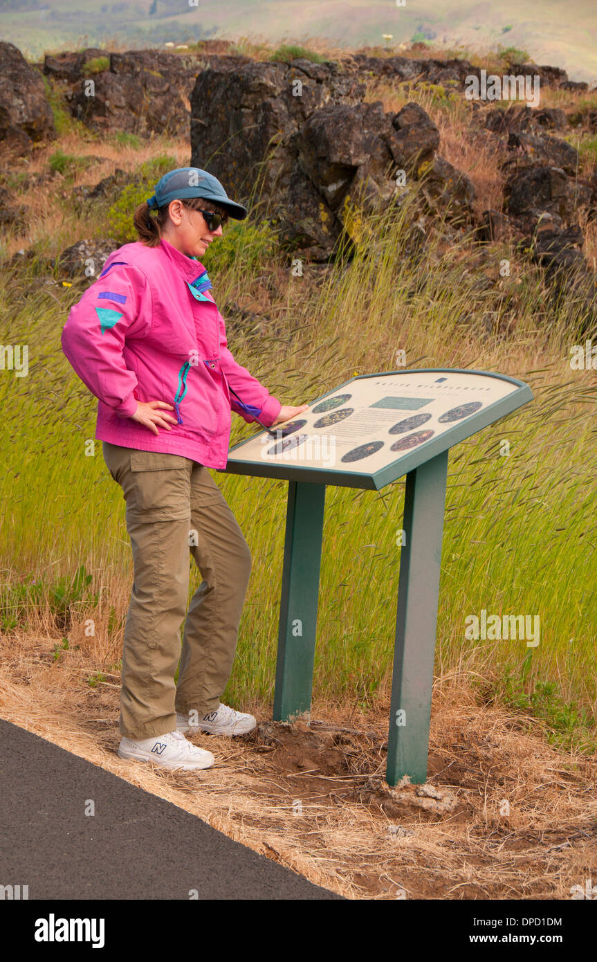 Interpretive board along Lewis and Clark Riverfront Trail, The Dalles