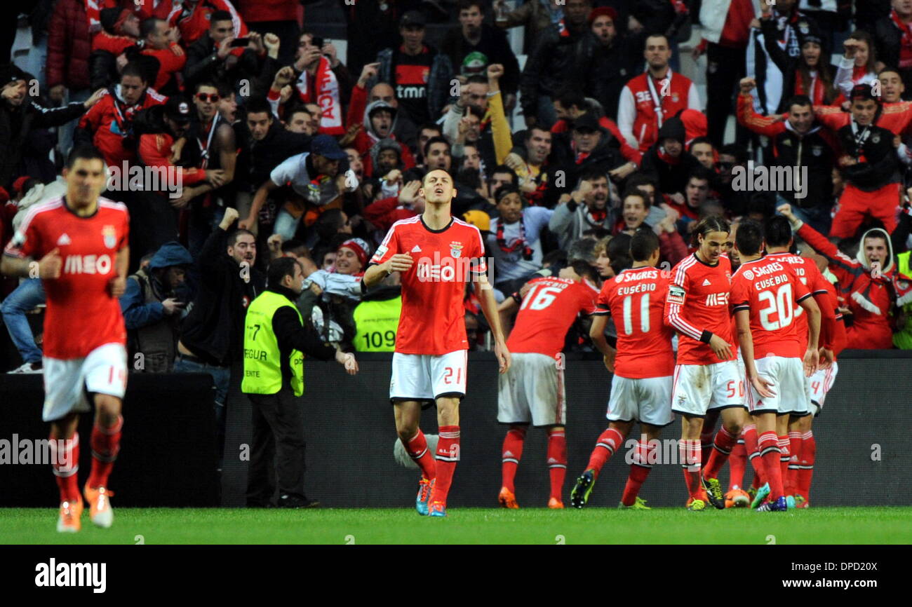 Lisbon, Portugal. 12th Jan, 2014. Benfica's players celebrate scoring during the Portuguese league football match against FC Porto at the Estadio Da Luz in Lisbon, Portugal, on Jan. 12, 2014. Benfica won 2-0. Credit:  Zhang Liyun/Xinhua/Alamy Live News Stock Photo