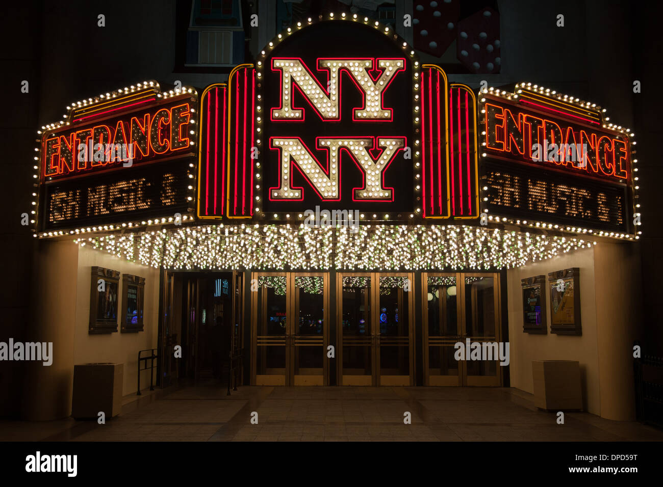 New york new york hotel las vegas hi-res stock photography and images -  Alamy