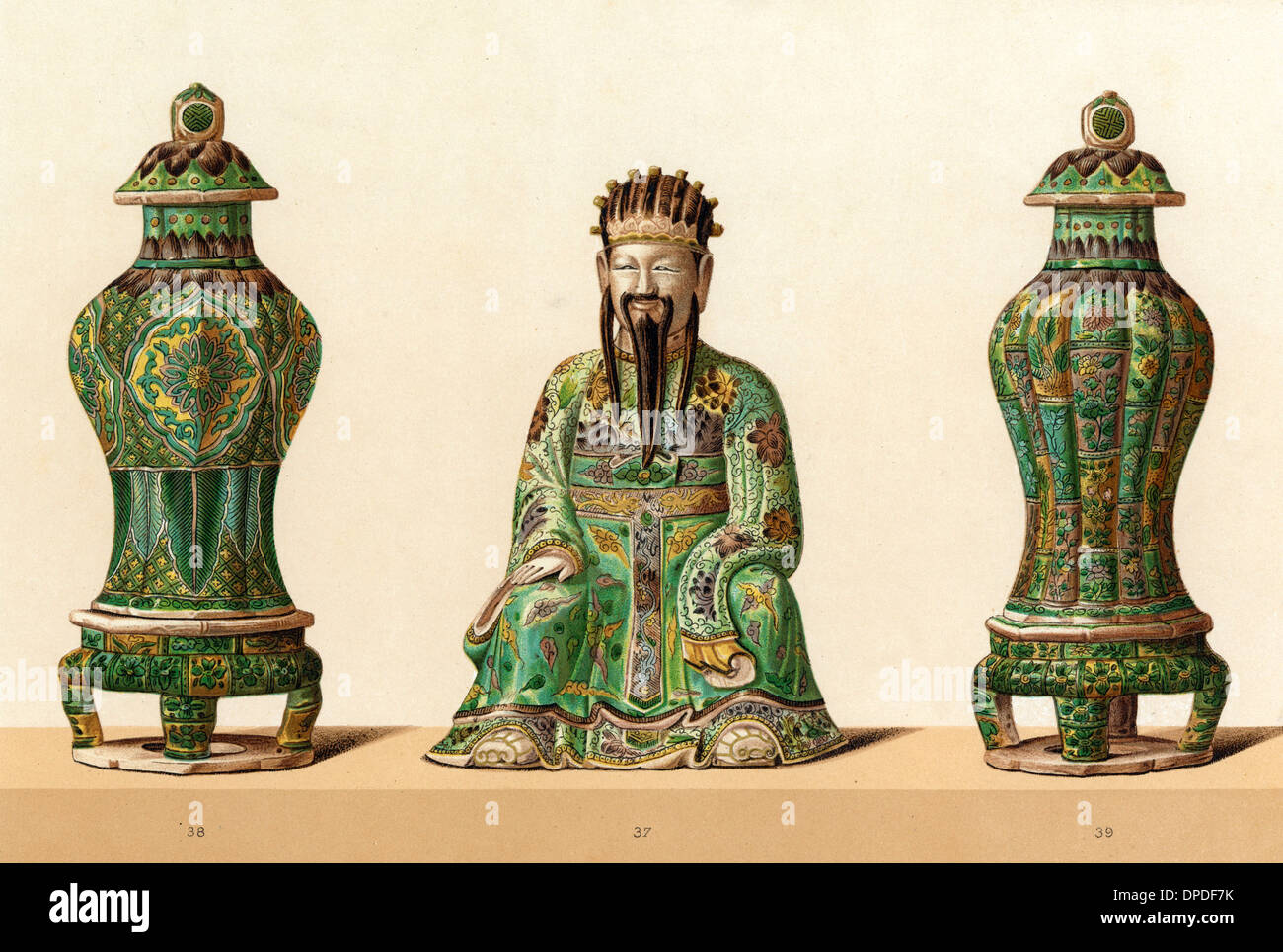 Chinese porcelain 18th century hi-res stock photography and images - Alamy
