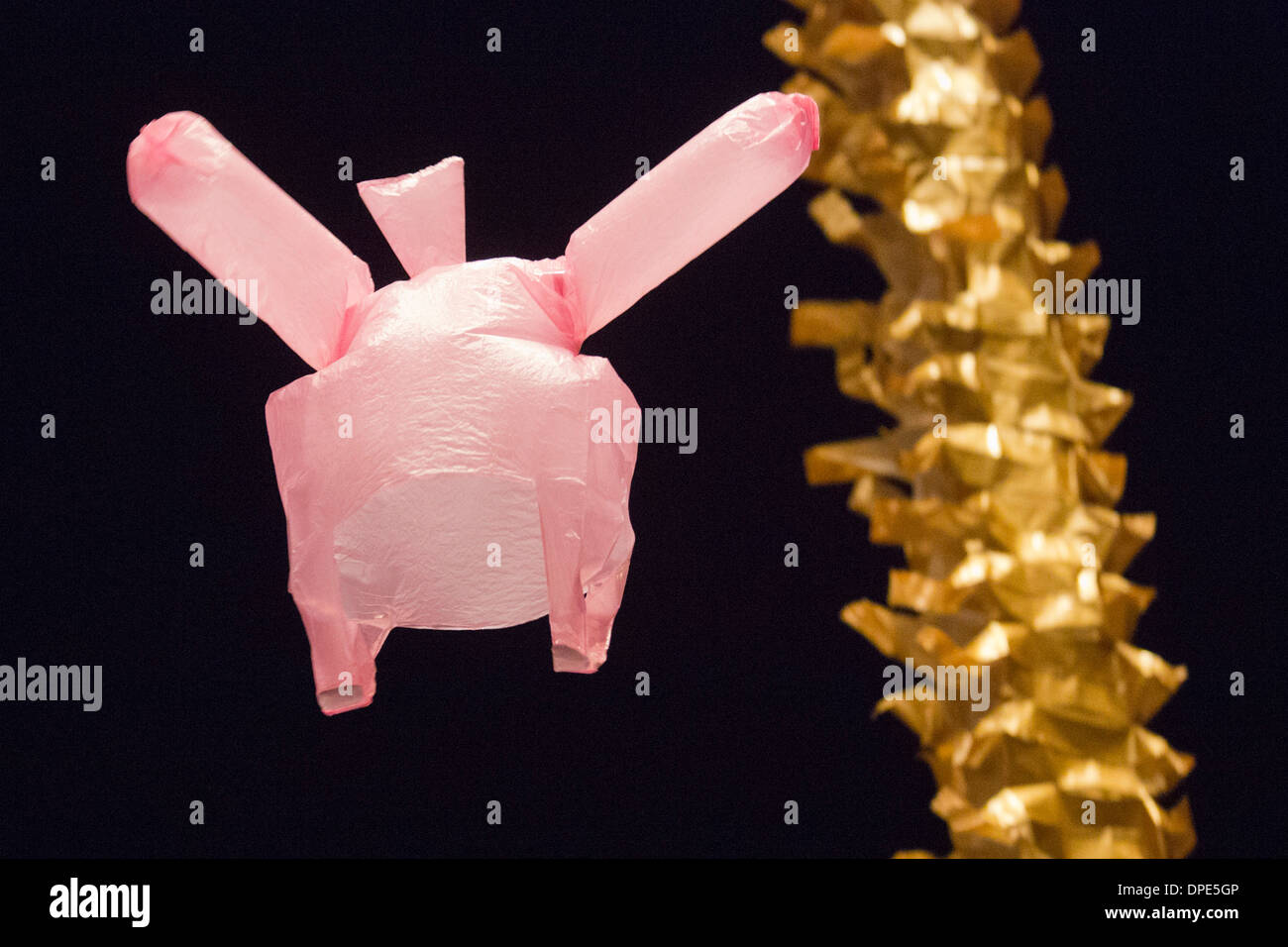 London International Mime Festival, "L'Après Midi d'un Foehn" by