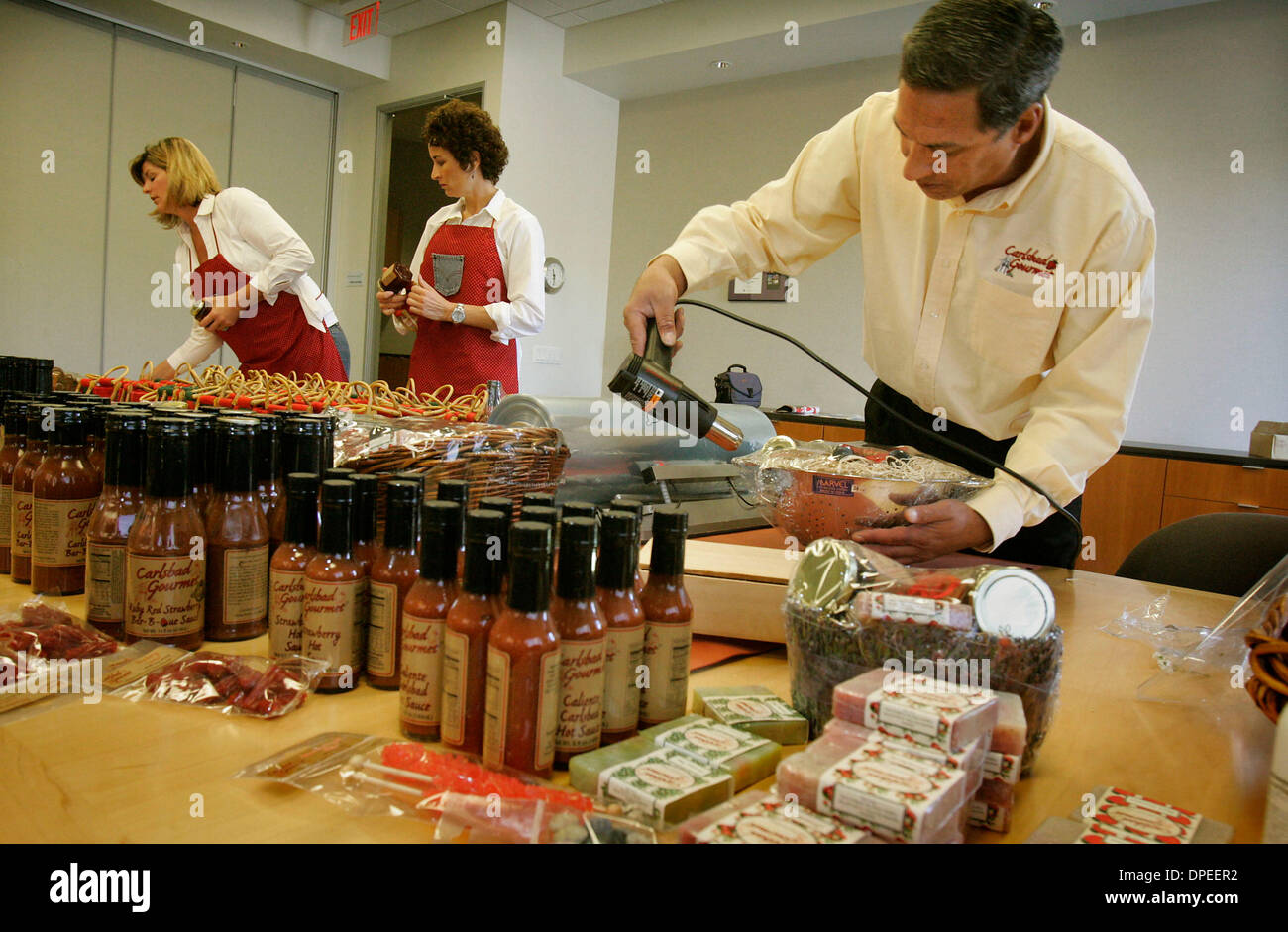 Gourmet gift baskets hires stock photography and images Alamy