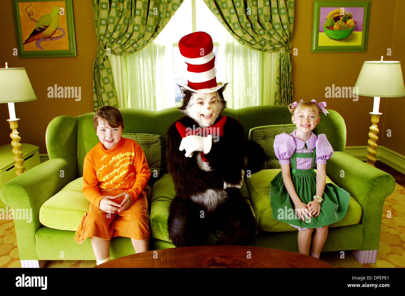 Jan. 18, 2006 K46447ES.'' THE CAT IN THE HAT ''.TVFILM STILLS