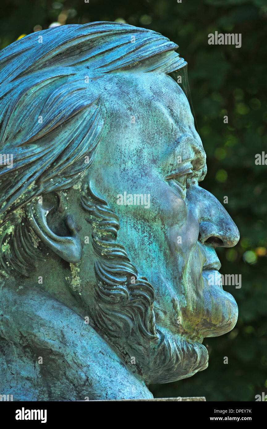 Bronze bust of the composer Richard Wagner, Arno Brecker, Festival