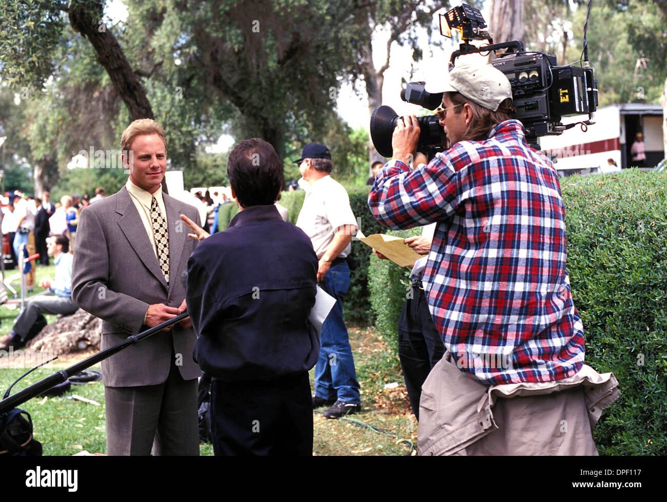 Roger Azarian Jul. 19, 2006 - K10495JBP.BEVERLY HILLS, 90210.TV-FILM STILL. IAN ...