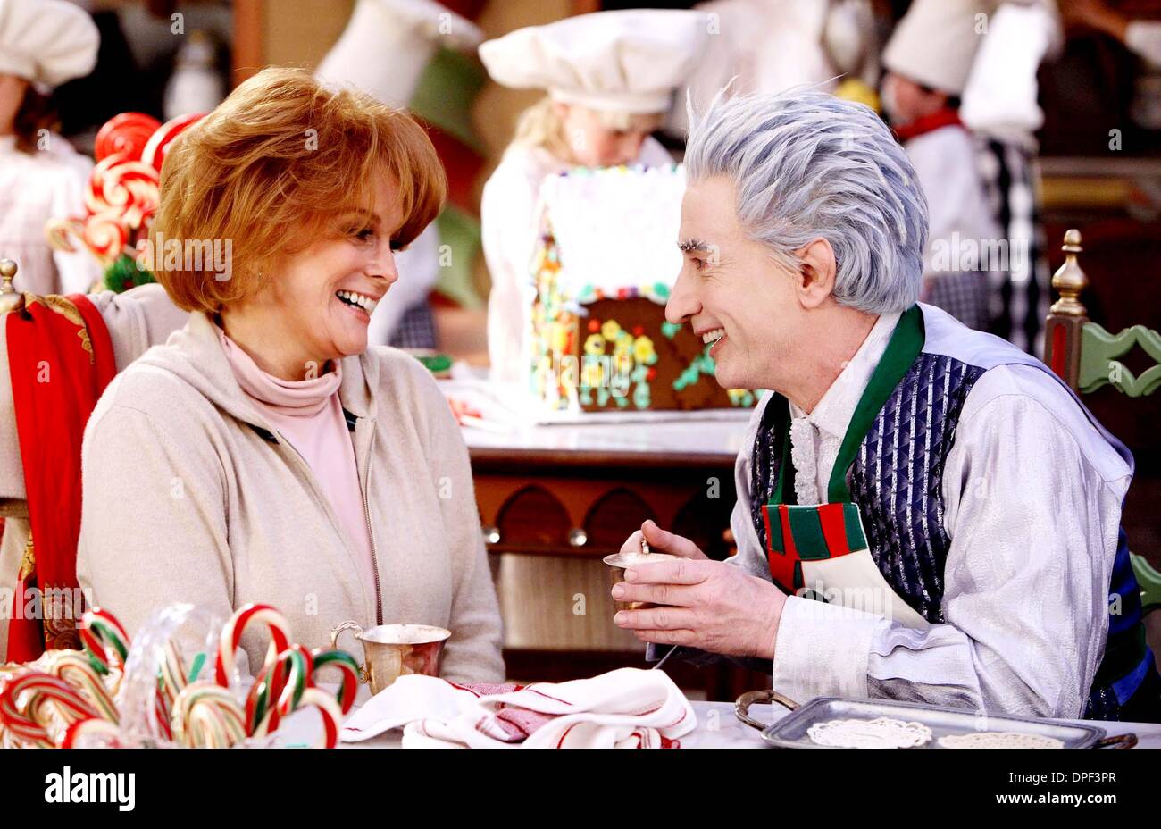 What movies did Elvis Presley make with Ann Margaret?, image size:1300x928