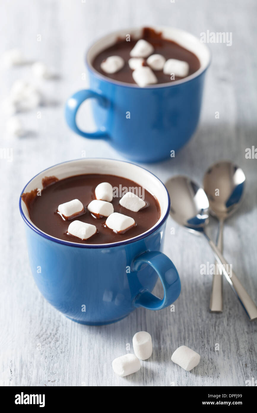 hot chocolate with mini marshmallows Stock Photo Alamy