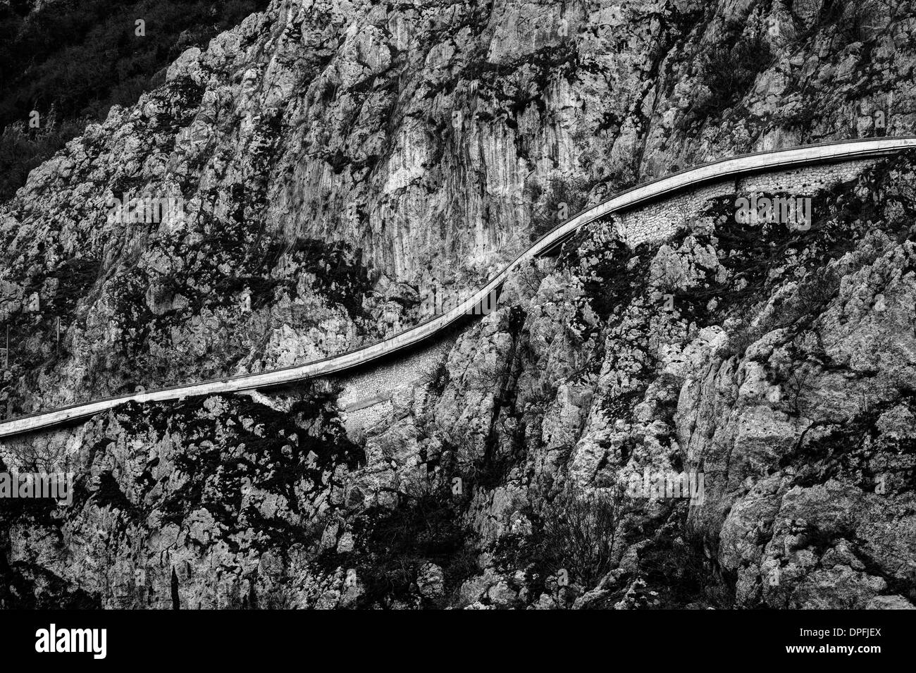 Italy. Abruzzo. Gole del Sagittario. Mountain road Stock Photo