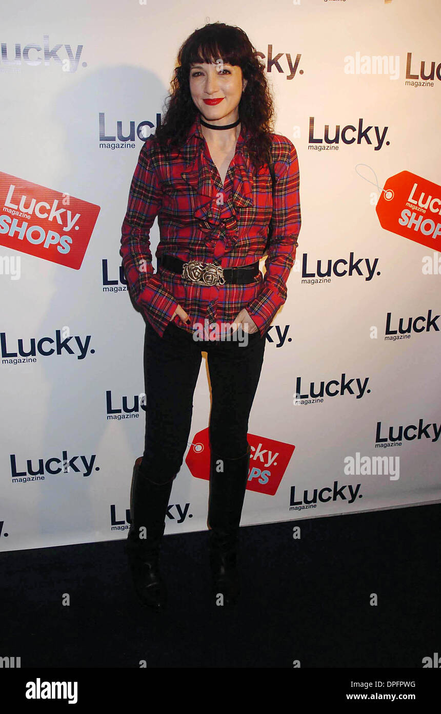 Bebe Neuwirth 06 High Resolution Stock Photography And Images Alamy