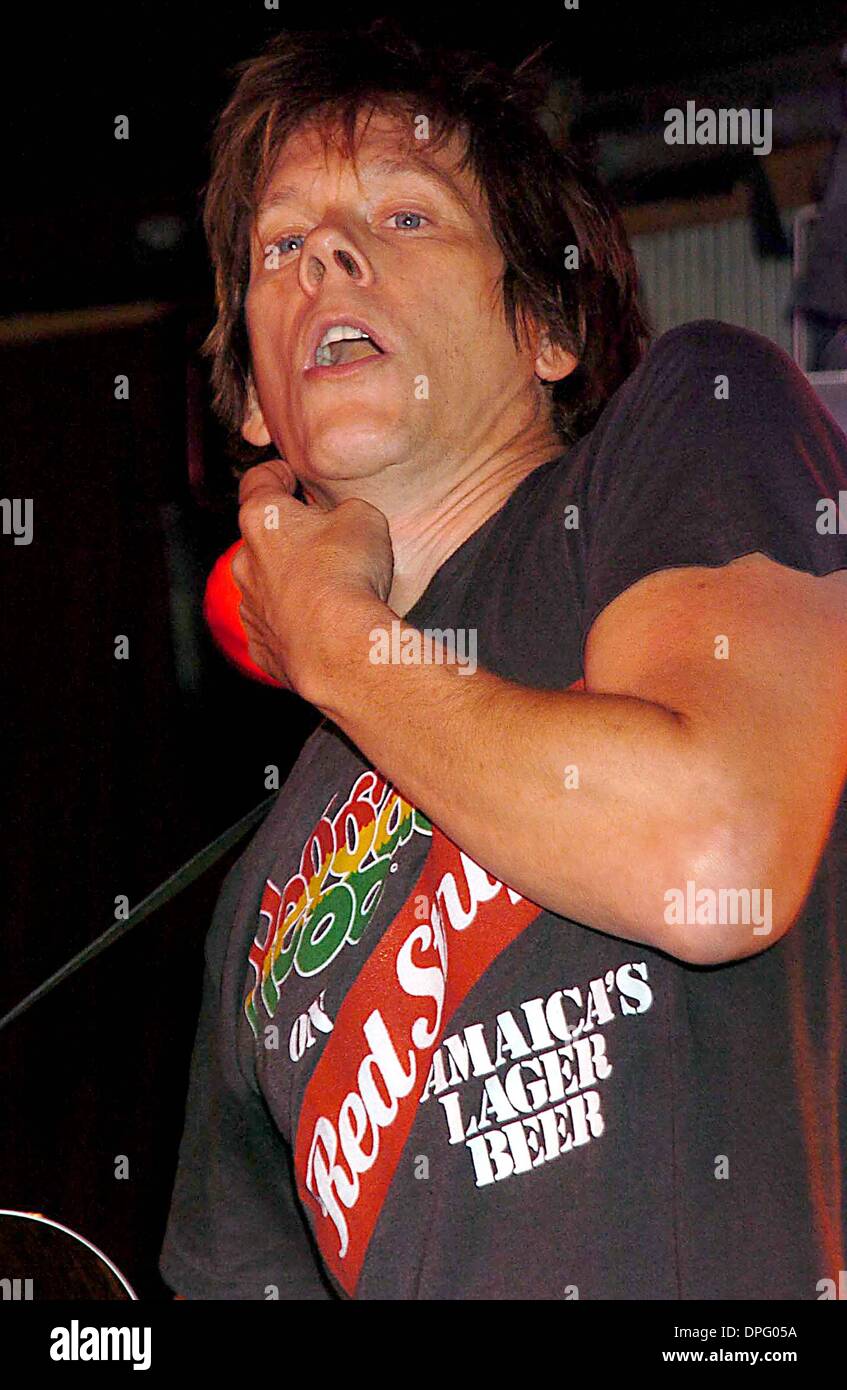 May 19, 2006 New York, New York, U.S. THE BACON BROTHERS PERFORM