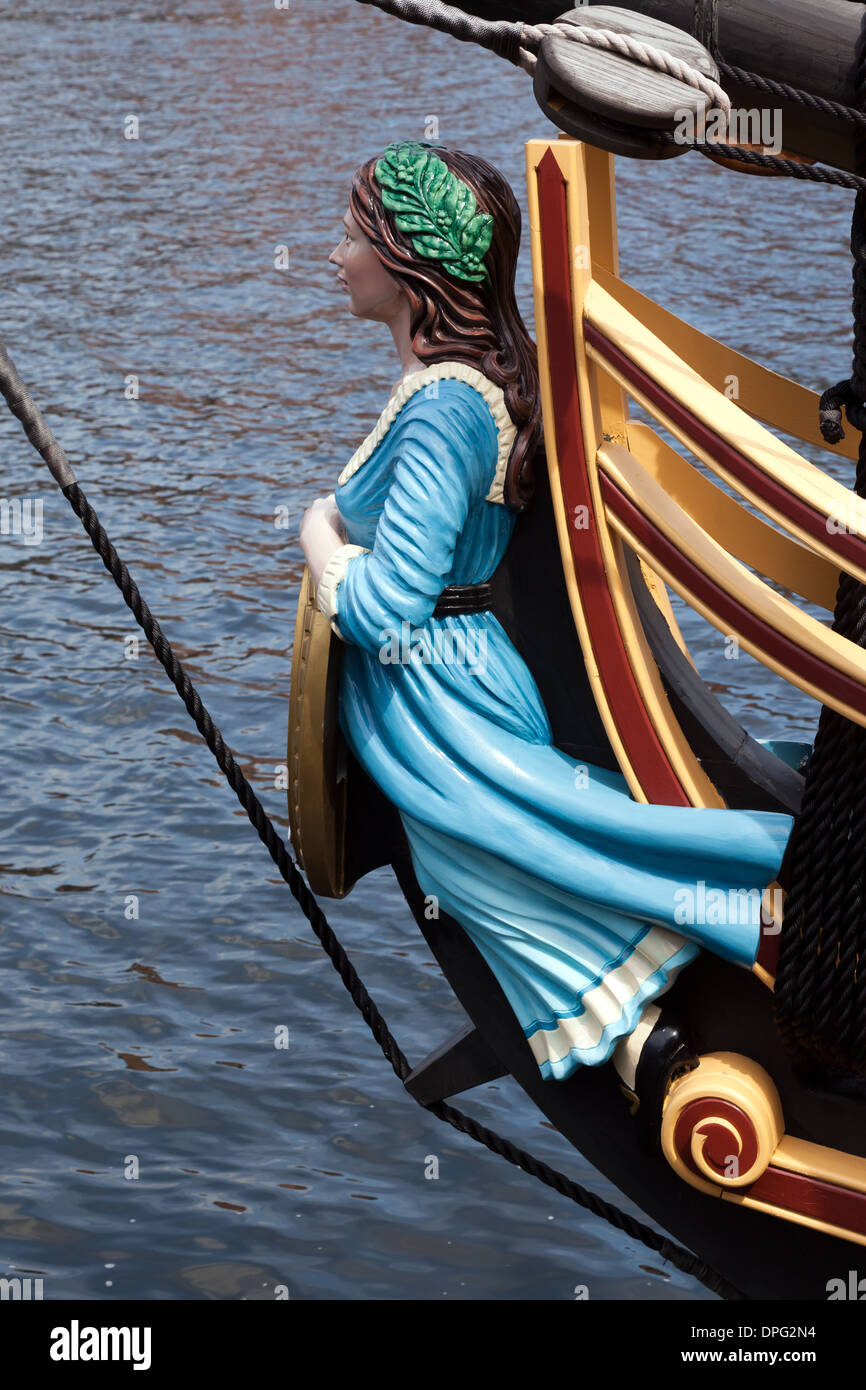 FIGUREHEADS (彫刻船首飾り集) 船首像 - Wikiwand