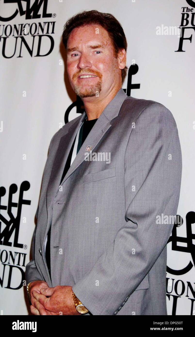 Wade boggs hi-res stock photography and images - Alamy