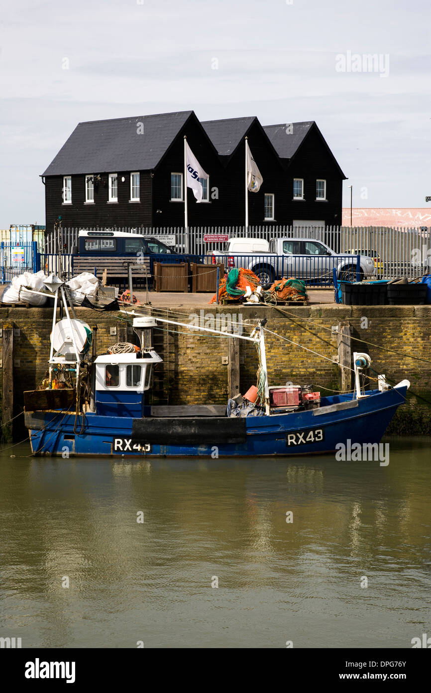 Whitstable Fishing Boat Stock Photo Alamy