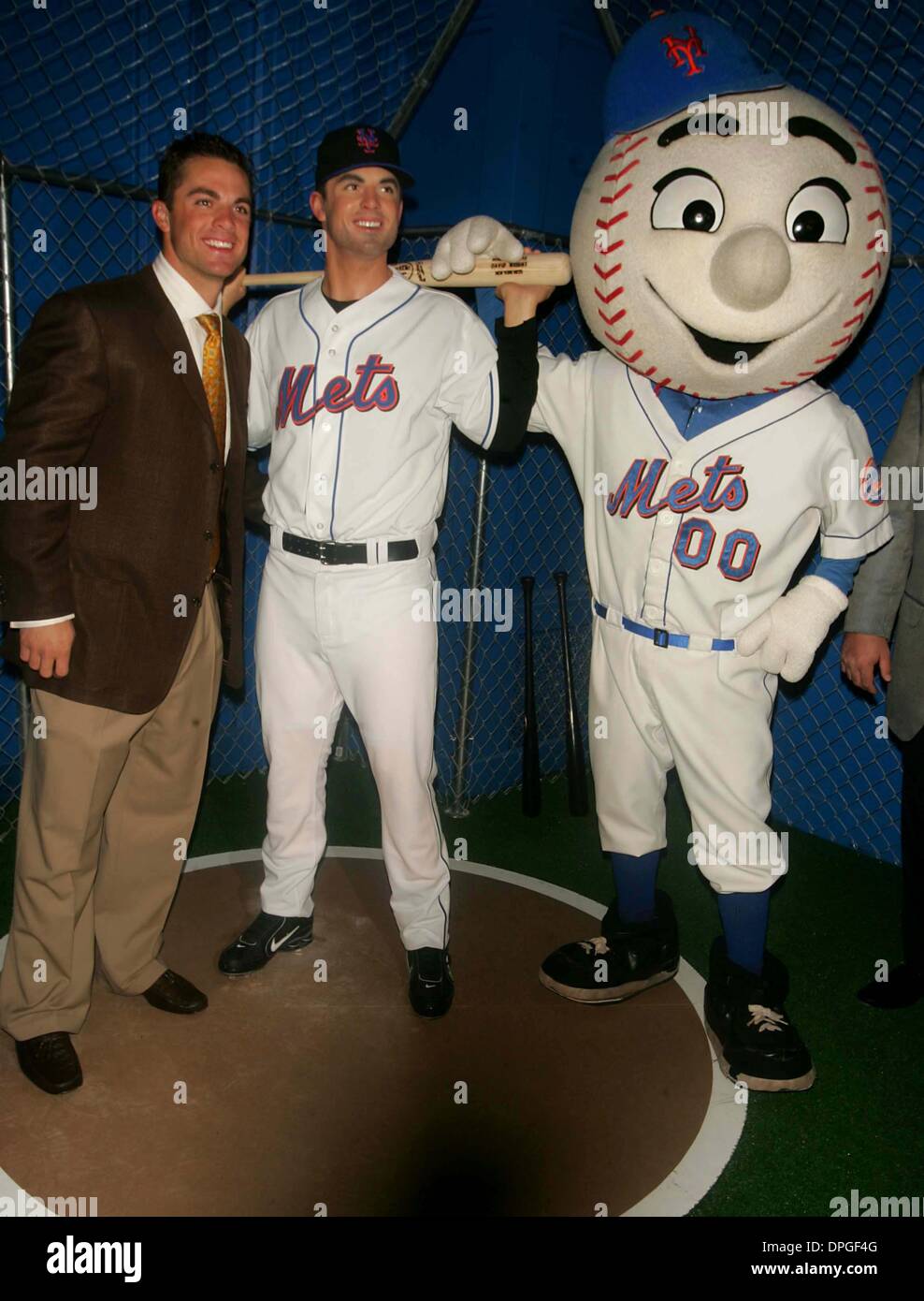 New York Mets Mascot, Mr. Met, on Display at the Citi Field Editorial Photo  - Image of mets, league: 53329796