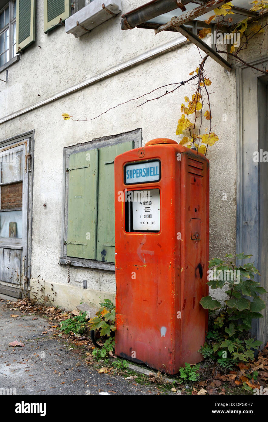 Old retro super shell petrol pump Stock Photo