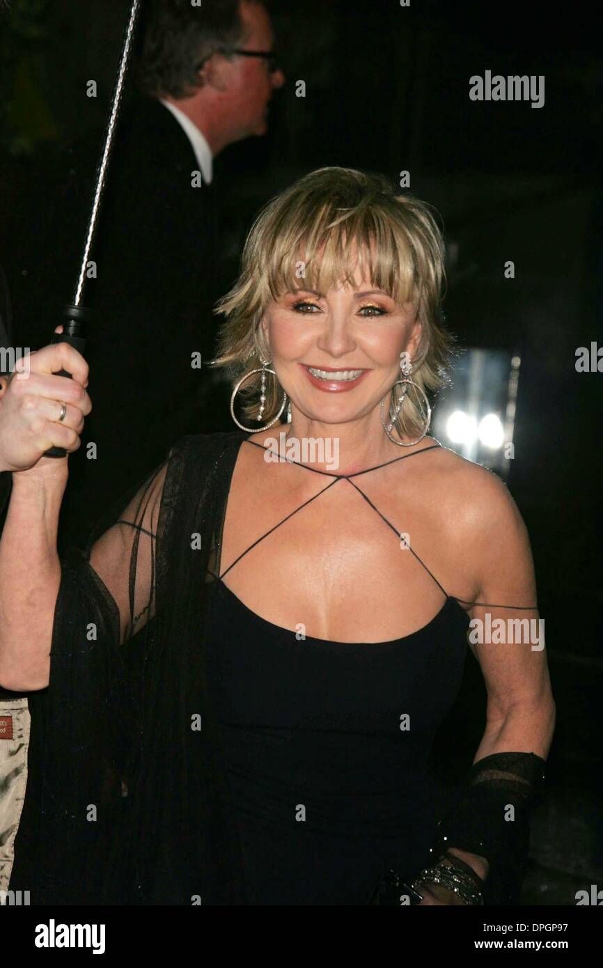 Pop singer lulu was hi-res stock photography and images - Alamy