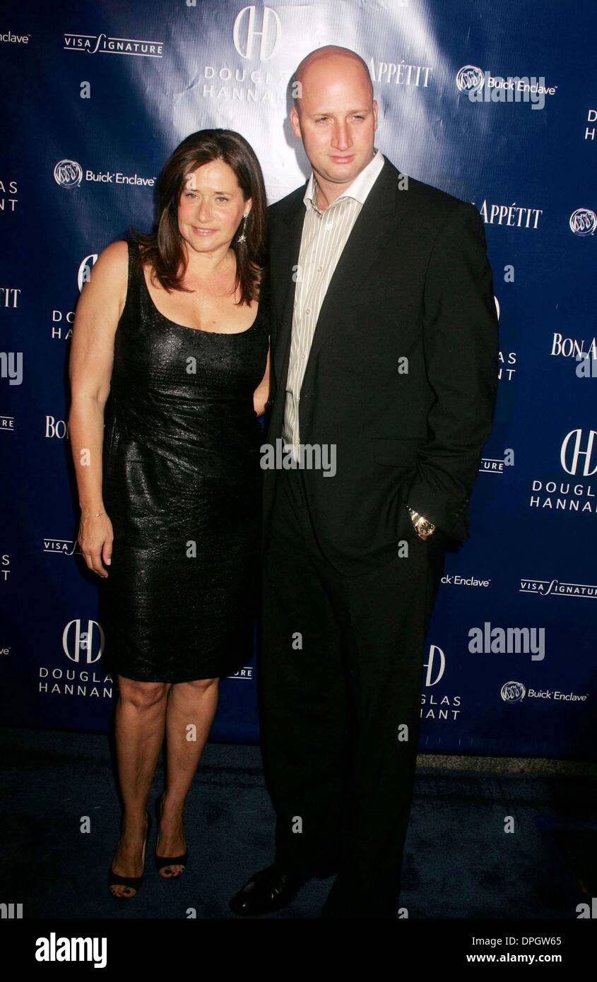 Oct. 26, 2006 - New York, New York, U.S. - THE BON APPETIT SUPPER CLUB HOSTS FASHION DESIGNER