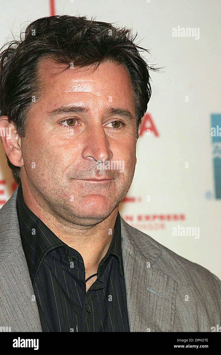 Anthony lapaglia 3 jpg hires stock photography and images Alamy
