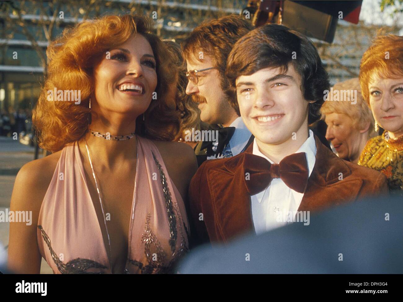 Damon welch raquel welch hi res stock photography and images Alamy