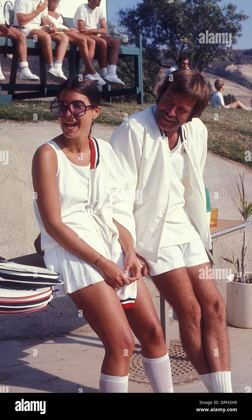 Aug. 1, 2006 - Hollywood, California, U.S. - ROBERT WAGNER WITH TINA SINATRA 1970.# 7168.(Credit Image: © Phil Roach/Globe Photos/ZUMAPRESS.com) Stock Photo