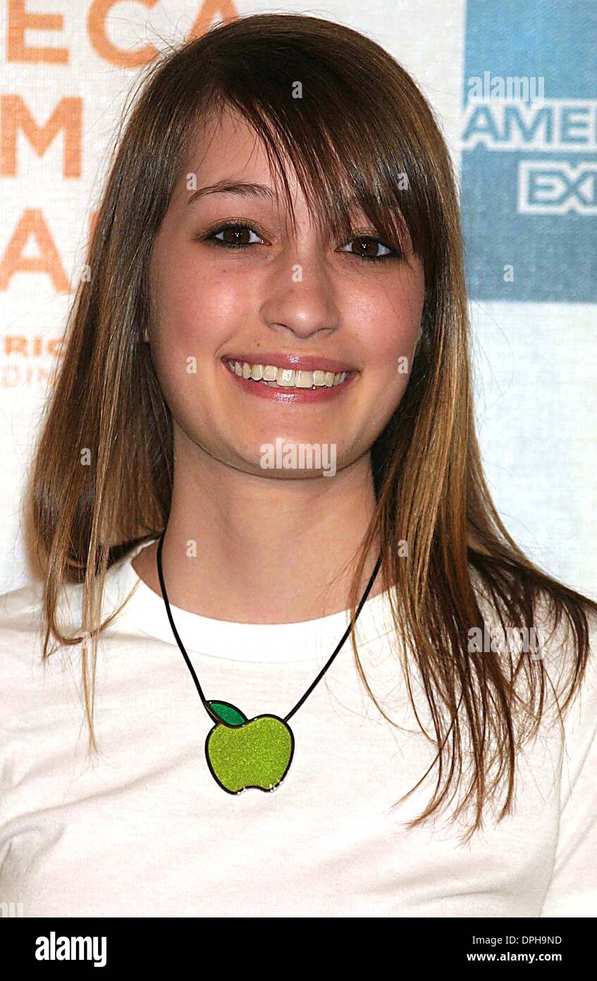 Julie Carlson's Instagram, Twitter & Facebook on IDCrawl