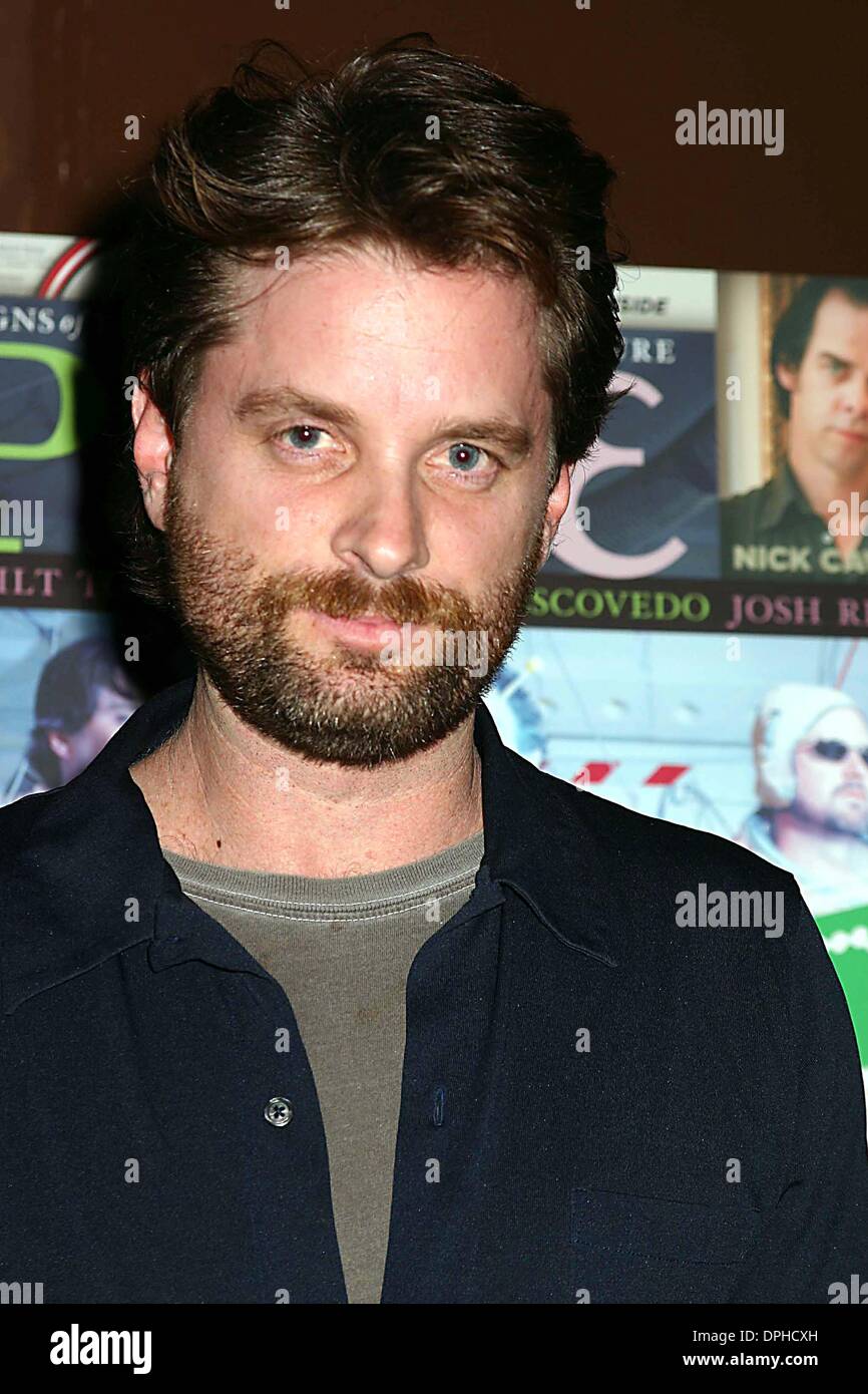 Mast minat yashirin kamera