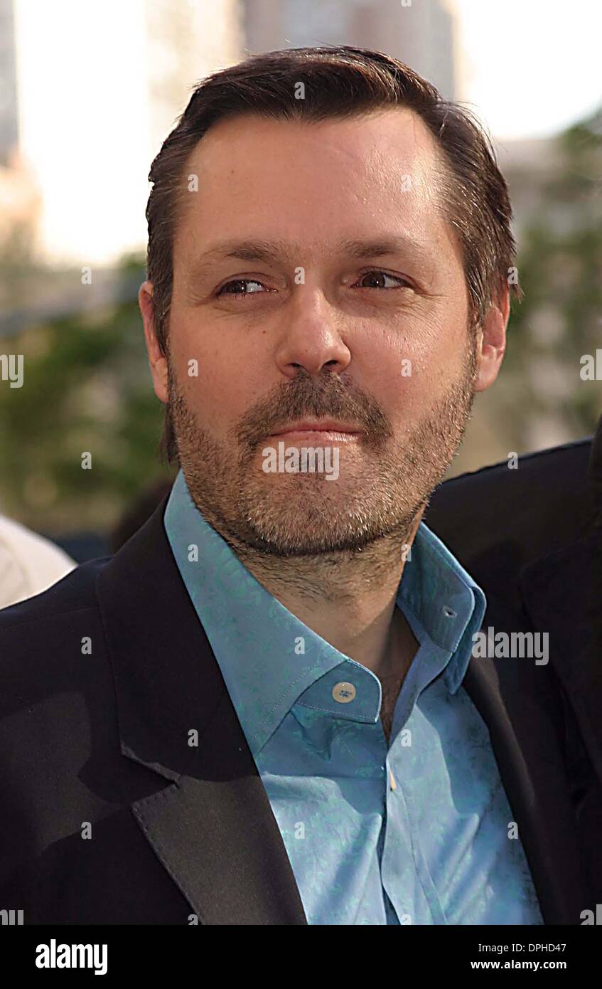 Robert edwards hires stock photography and images Alamy