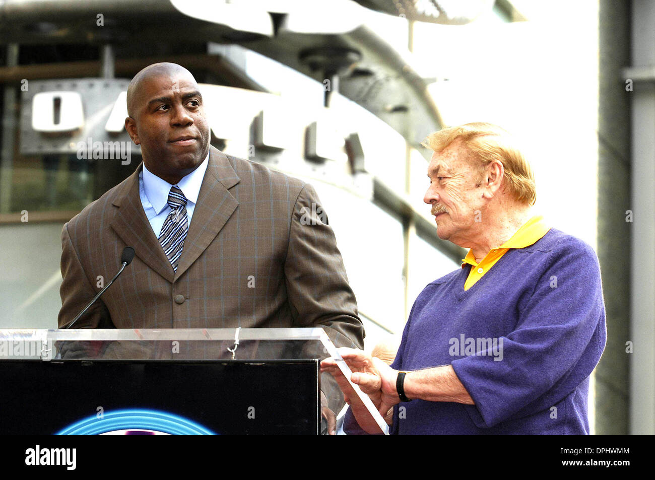 Oct. 31, 2006 - Hollywood, California, U.S. - Earvin 'Magic' Johnson and Jerry Buss during a ceremony honoring L.A. Lakers owner Jerry Buss with a Star on the Hollywood Walk of Fame, on October 30, 2006, in Los Angeles..  -   K50501MGE(Credit Image: © Michael Germana/Globe Photos/ZUMAPRESS.com) Stock Photo