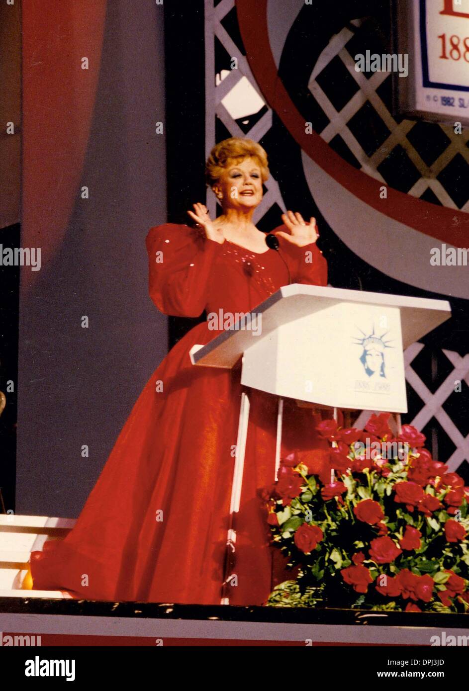 angela lansbury red dress Mame on Broadway 1966 Tony Award winner
