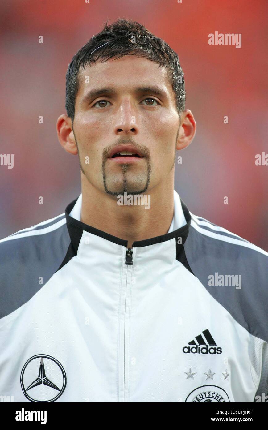 KEVIN KURANYI.GERMANY & VFB STUTTGART.HOLLAND V GERMANY.ROTTERDAM,HOLLAND.17/08/2005.DII35979.K47872.WORLD CUP PREVIEW 2006 Stock Photo