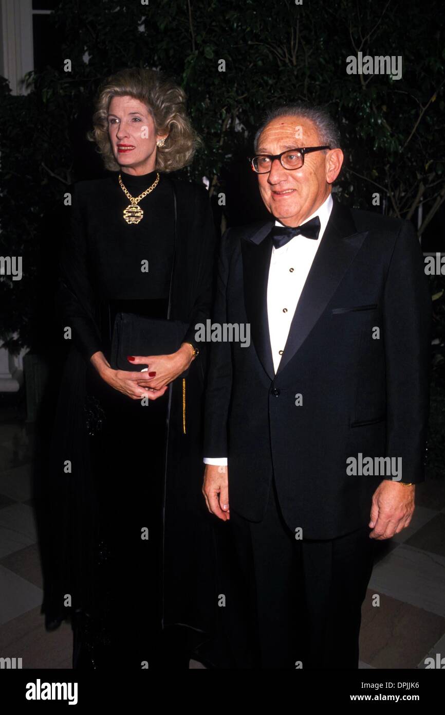 Nov. 8, 2006 - HENRY KISSINGER AND WIFE NANCY KISSINGER. JAMES COLBURN- -   NANCYKISSINGERRETRO(Credit Image: © Globe Photos/ZUMAPRESS.com) Stock Photo