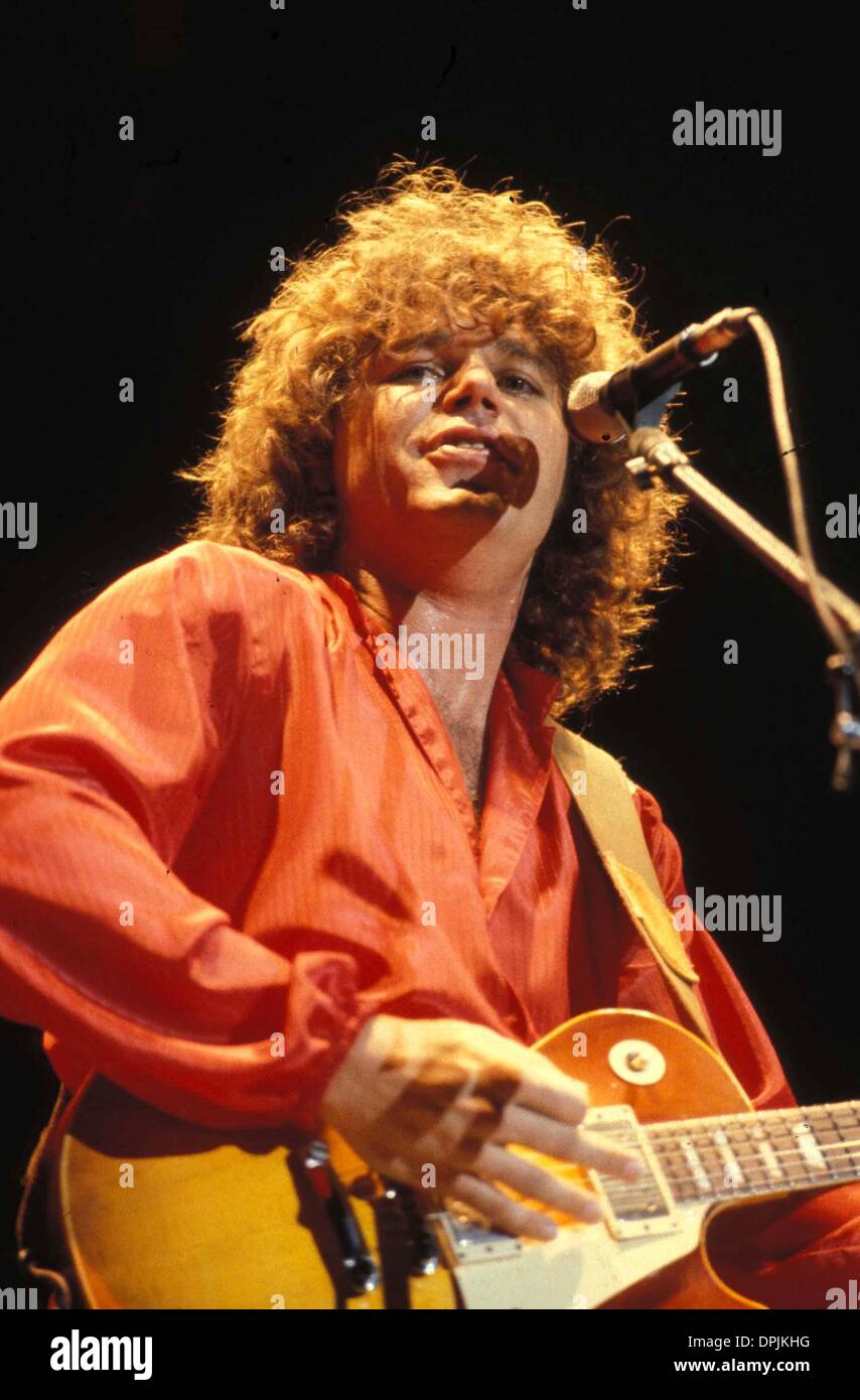 Apr. 13, 2006 R6887.1980.REO SPEEDWAGON GARY RICHRATH. LARRY KAPLAN
